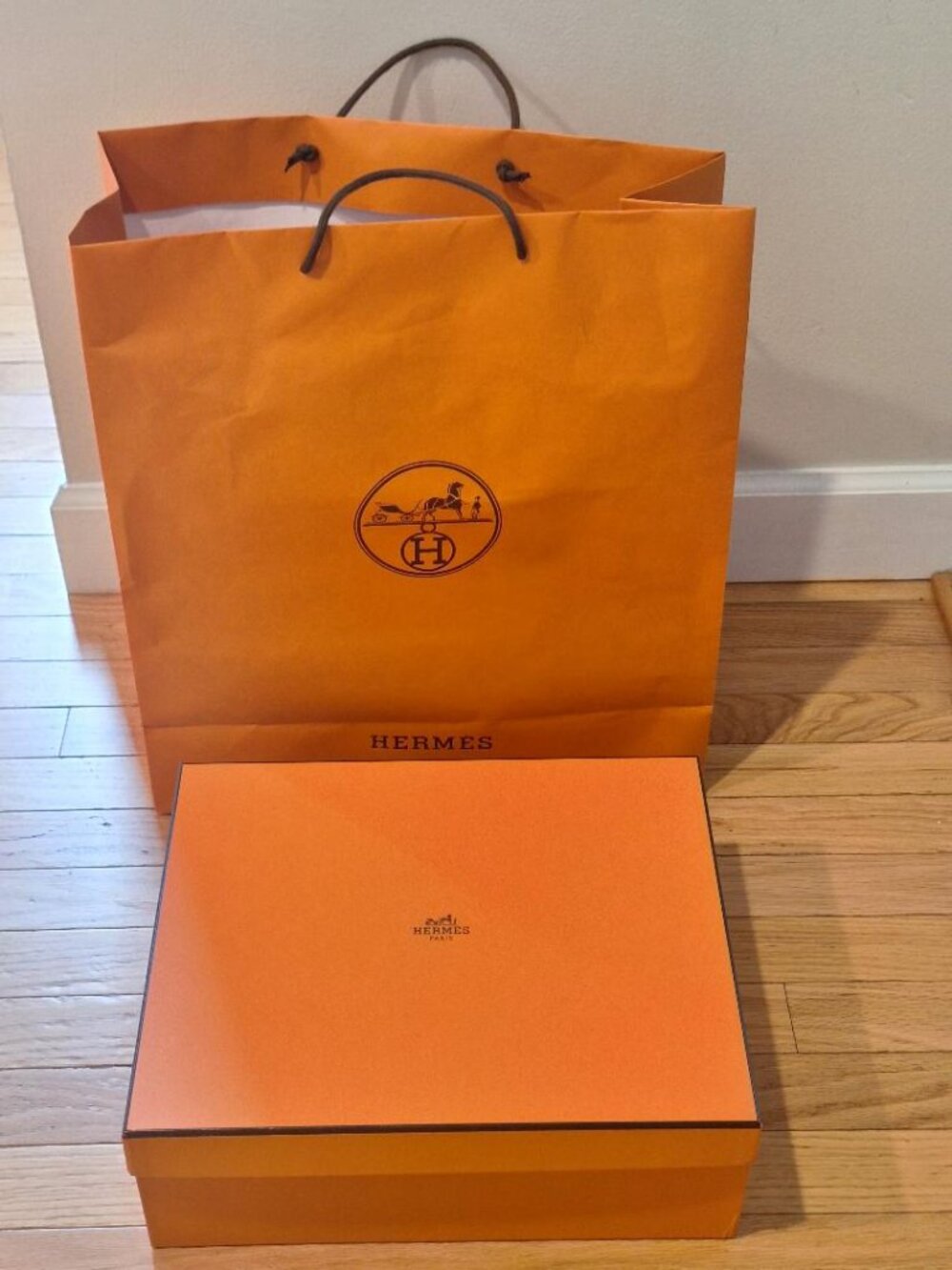 Hermes Orange Gift Box 14" x 5" x 11.5" & Shopping Bag 16.5"x 7"x 19" & Ribbon